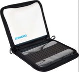 Shimano Egi Case holding up to 12 squid jigs with clear shell design

Durable Shimano squid jig case with EVA groove pad interior

Egi fishing jig case with drainage points and non-corrosive zips