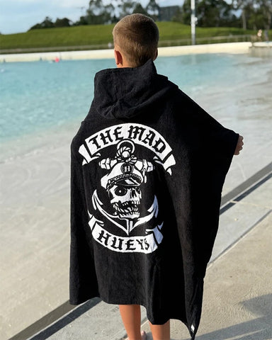 Mad Hueys Sailor Anchor Hooded Towel in Black – 100% cotton oversized hooded towel with front and back anchor graphic print.
